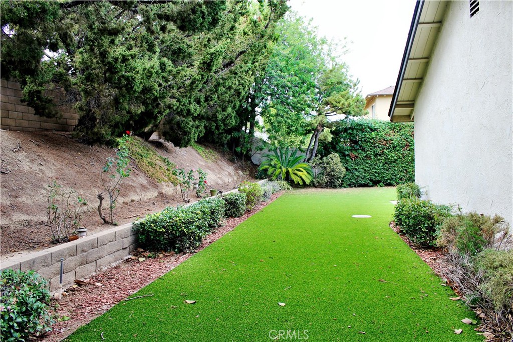2601 Middlesex, Fullerton CA 92835 - photo 23