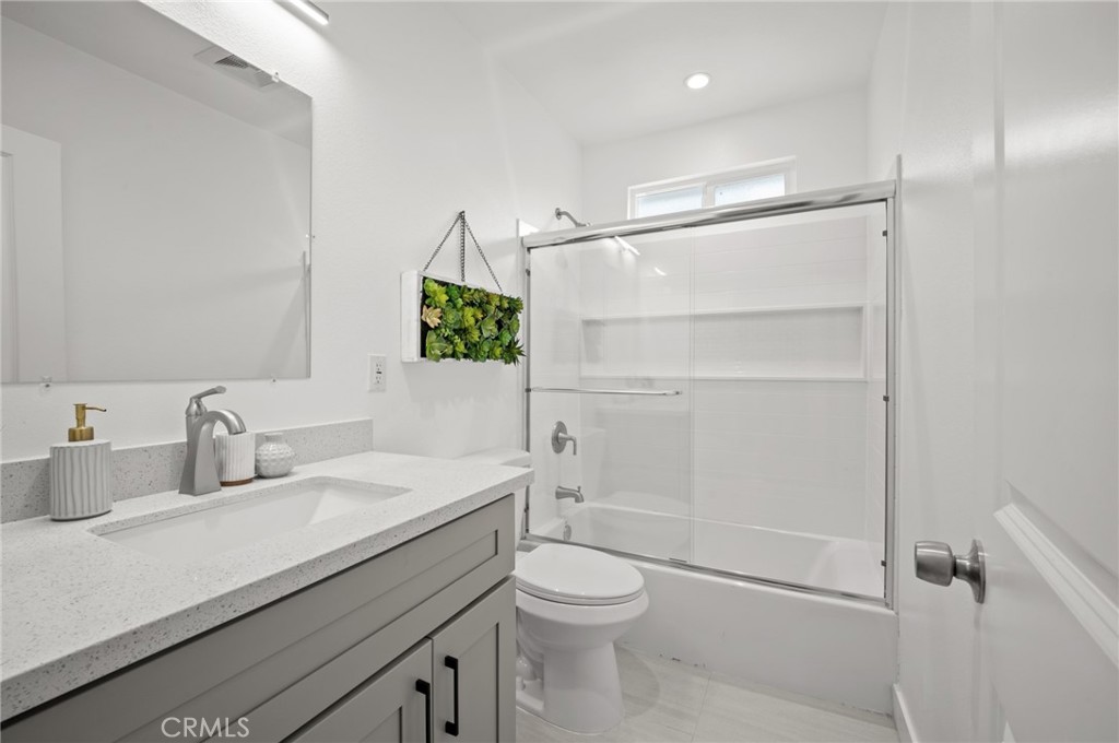2620 W Olive Avenue, Fullerton CA 92833 - photo 14