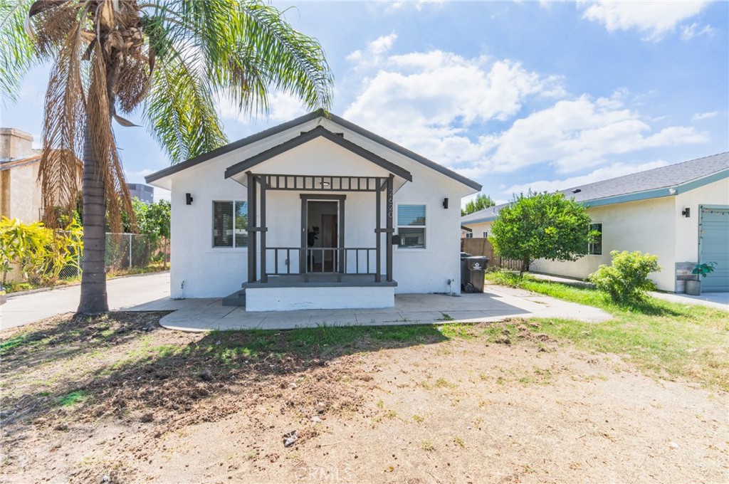 2620 W Olive Avenue, Fullerton CA 92833 - photo 17
