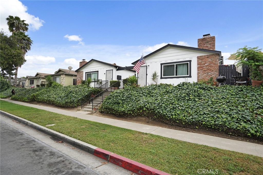 2660 Milton Ave Unit A A, Fullerton CA 92831 - photo 1