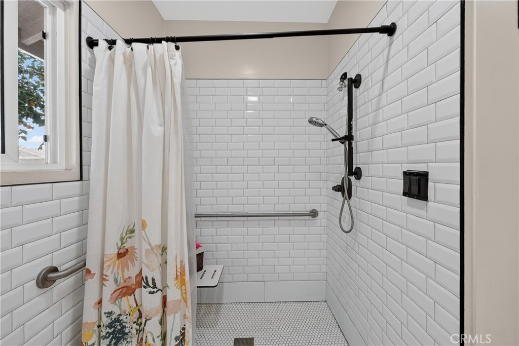 2700 W Olive Avenue, Fullerton CA 92833 - photo 17