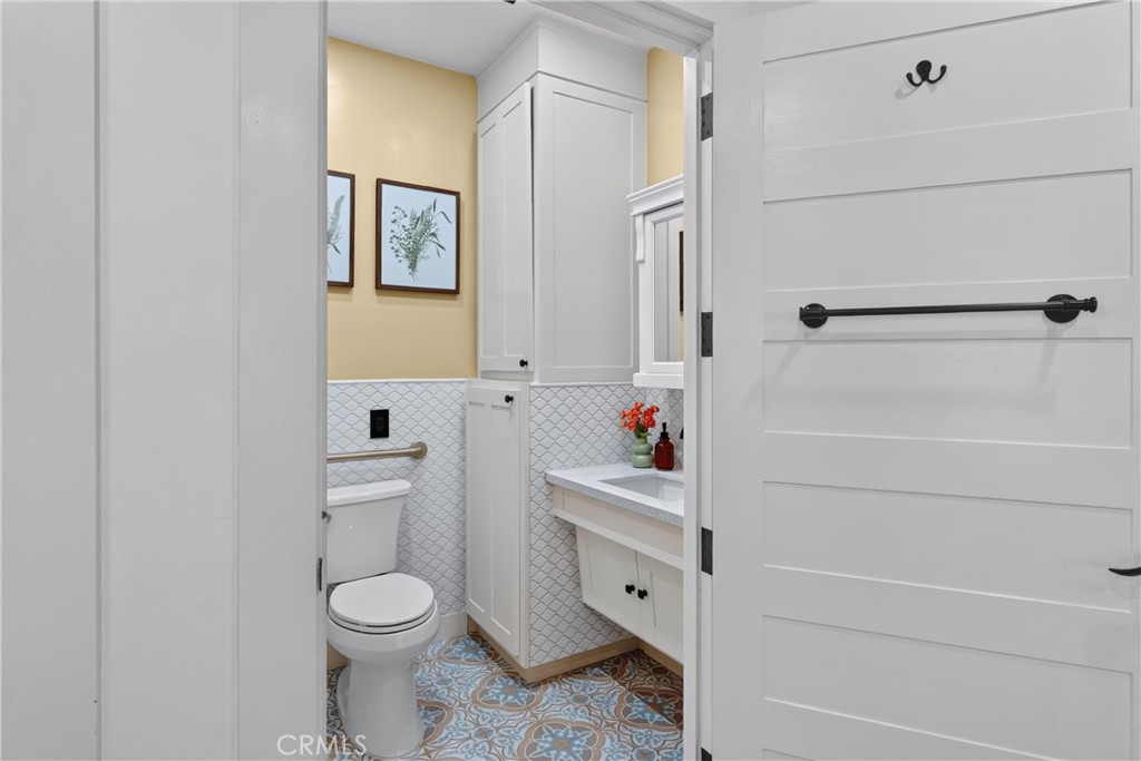 Bathroom #3 - 2700 W Olive Avenue, Fullerton CA 92833 - photo 21
