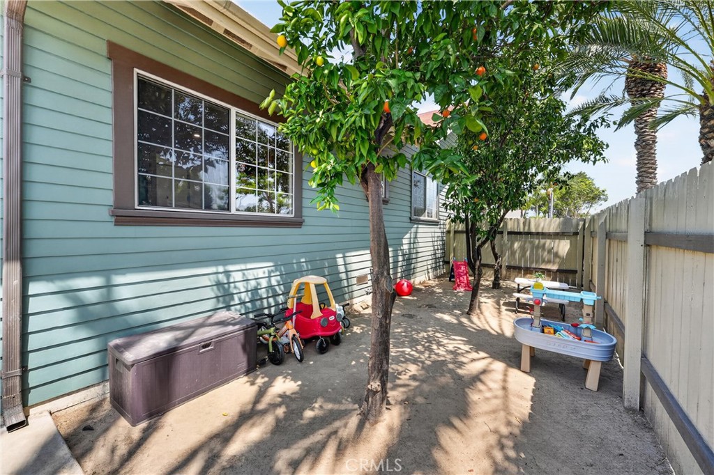 2700 W Olive Avenue, Fullerton CA 92833 - photo 32