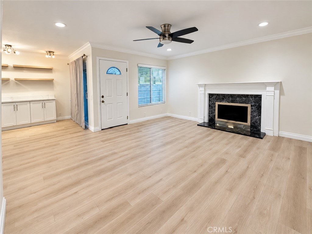 Living room - 2704 Via Colina 09, Fullerton CA 92835 - photo 4