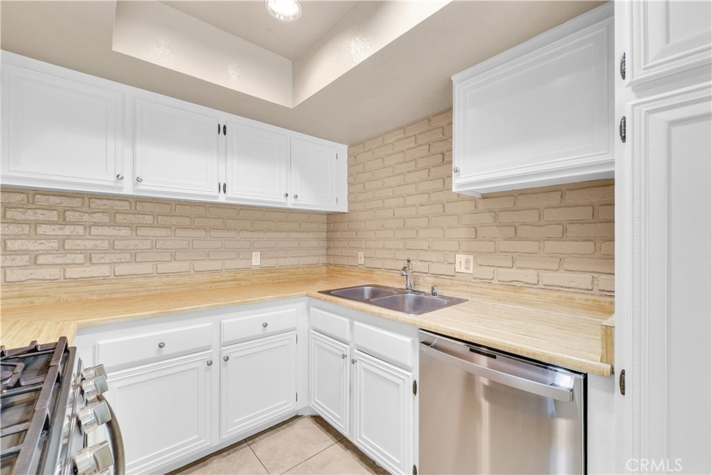 2750 Via Hacienda 95, Fullerton CA 92835 - photo 12