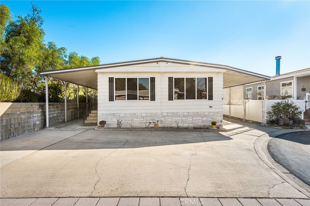 2851 Rolling Hills Drive 158, Fullerton CA 92835 - photo 2