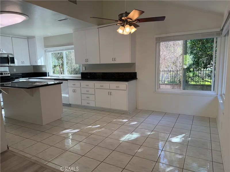 2866 Treeview, Fullerton, CA 92835