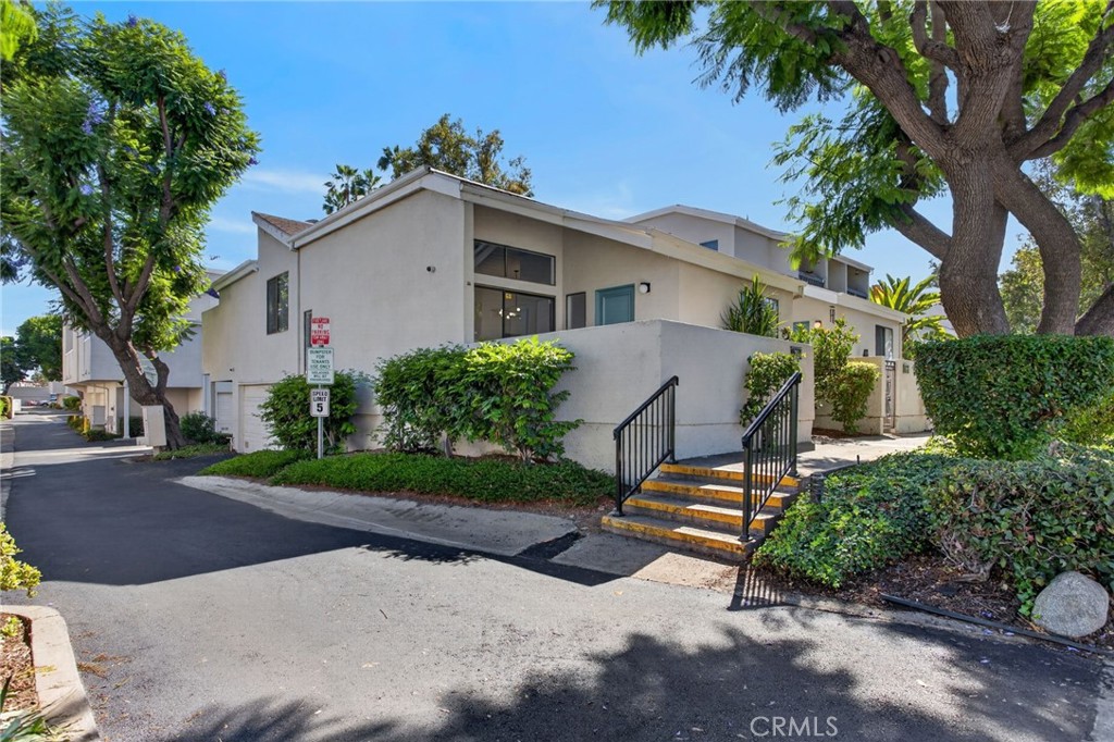 2917 Barrington Court, Fullerton CA 92831 - photo 2