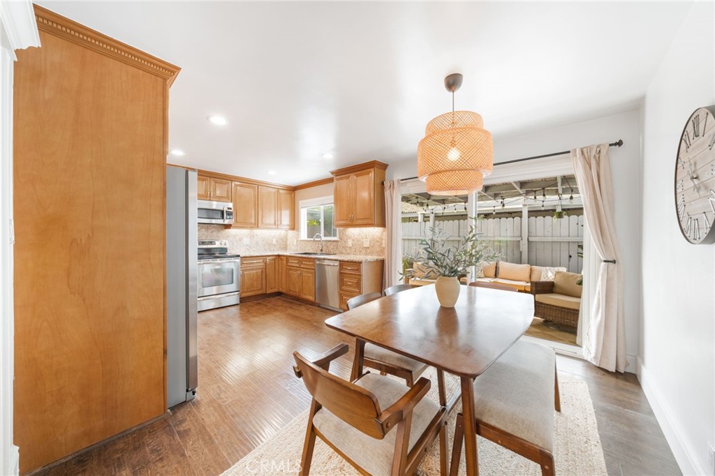 303 N Acacia Avenue A, Fullerton CA 92831 - photo 8