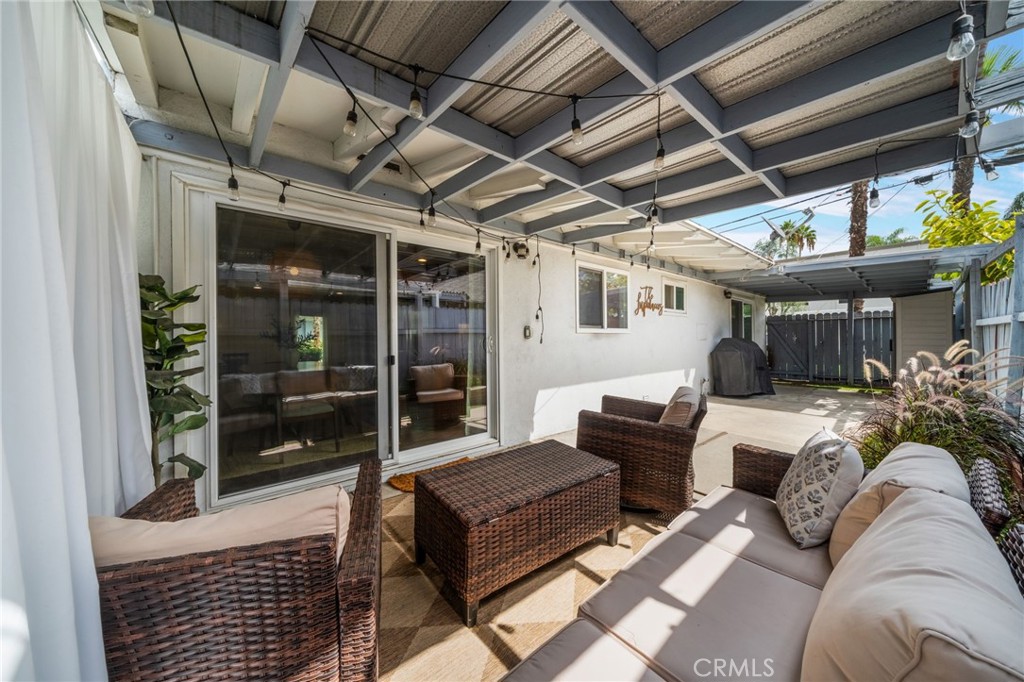 303 N Acacia Avenue A, Fullerton CA 92831 - photo 25