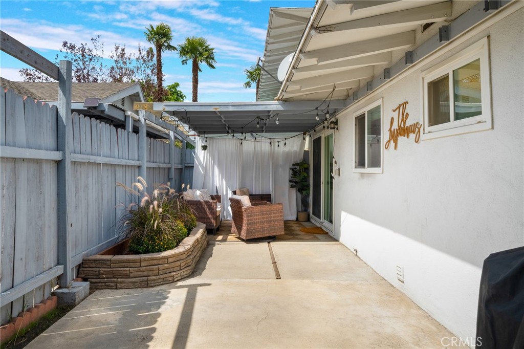 303 N Acacia Avenue A, Fullerton CA 92831 - photo 26