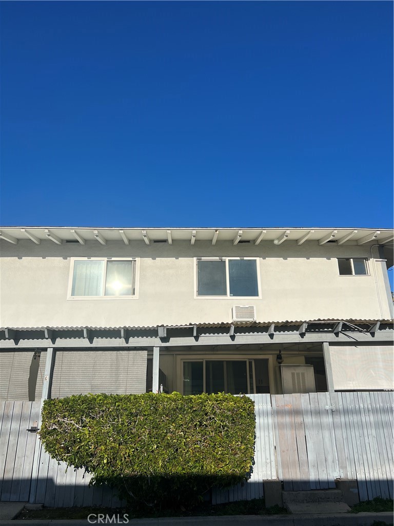 305 N Acacia Avenue B, Fullerton CA 92831 - photo 1