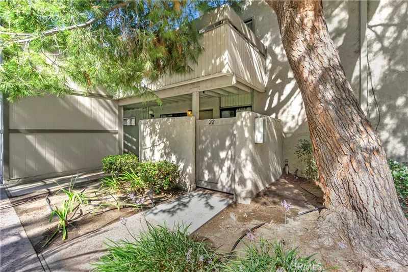 3054 Associated 22, Fullerton