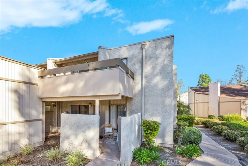3062 Associated 1, Fullerton, CA 92835