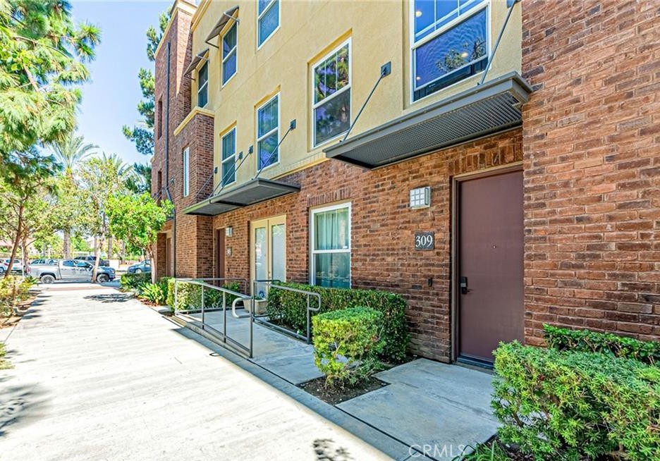 309 Metro Court, Fullerton CA 92832 - photo 31