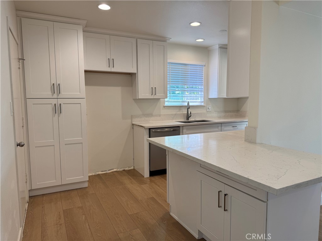 309 Russell, Fullerton CA 92833 - photo 5