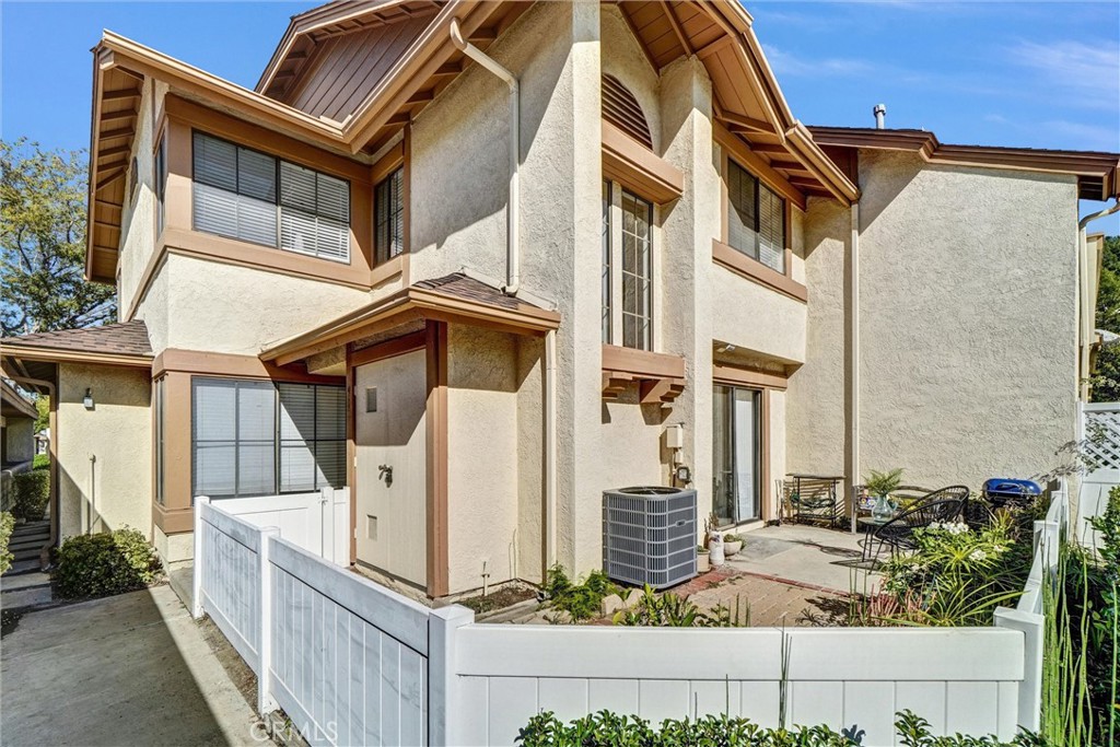 3110 Cochise 91, Fullerton CA 92833 - photo 1