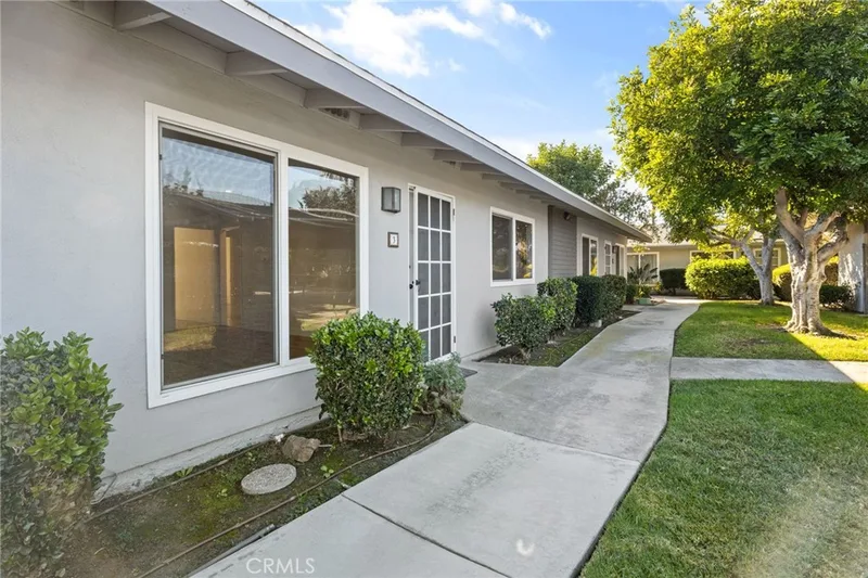 3131 Laurel Avenue 3, Fullerton, CA 92835
