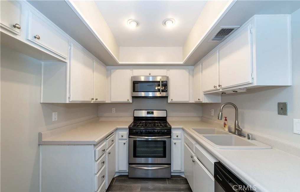 3151 Cochise Way 35, Fullerton CA 92833 - photo 1