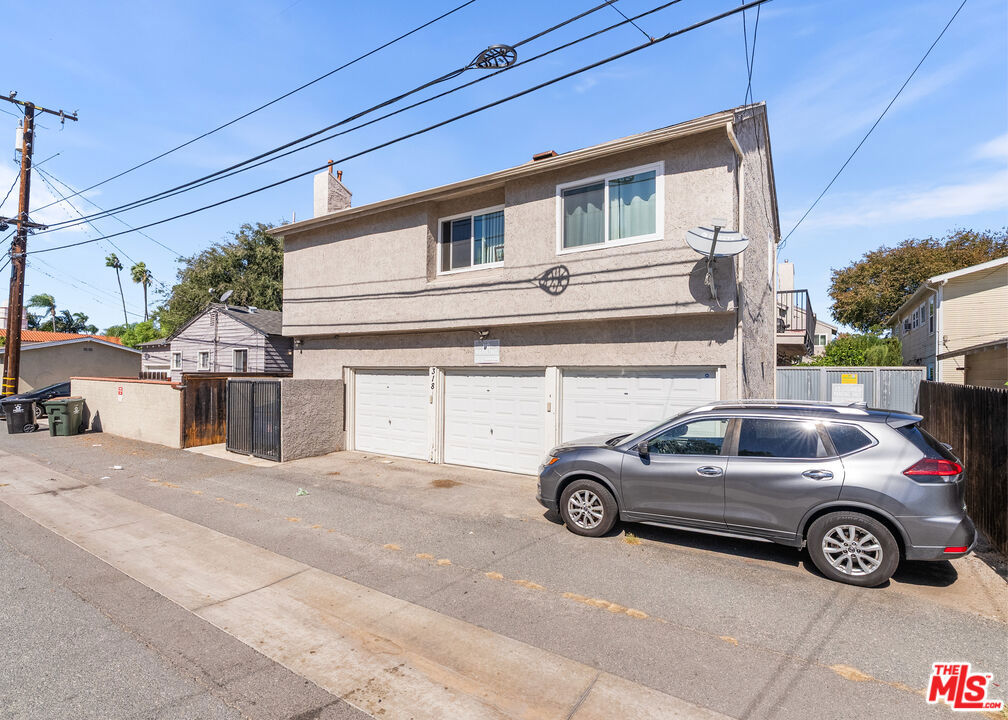318 E Wilshire Avenue, Fullerton CA 92832 - photo 8