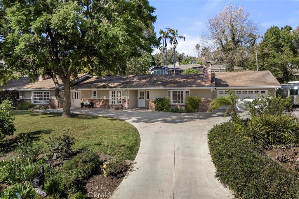 3201 Lakeknoll Drive, Fullerton CA 92835 - photo 3