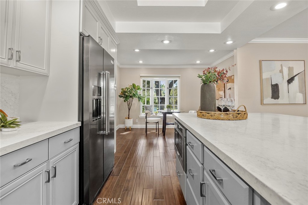3201 Lakeknoll Drive, Fullerton CA 92835 - photo 13