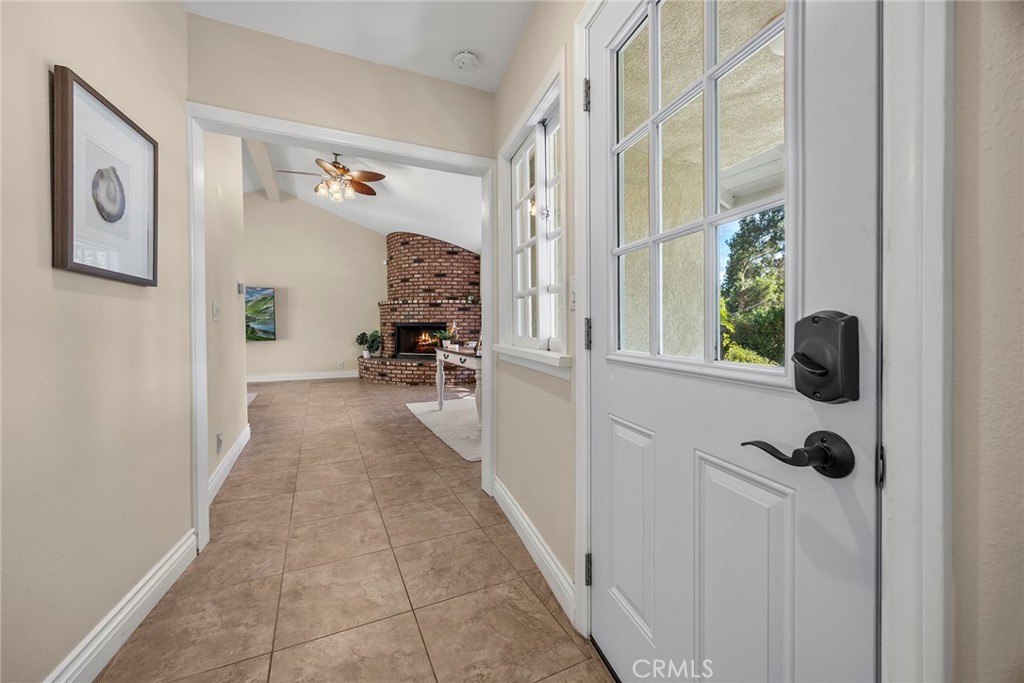3201 Lakeknoll Drive, Fullerton CA 92835 - photo 15