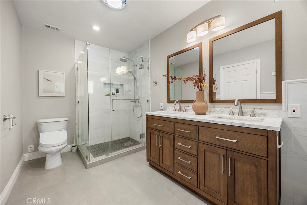3201 Lakeknoll Drive, Fullerton CA 92835 - photo 24
