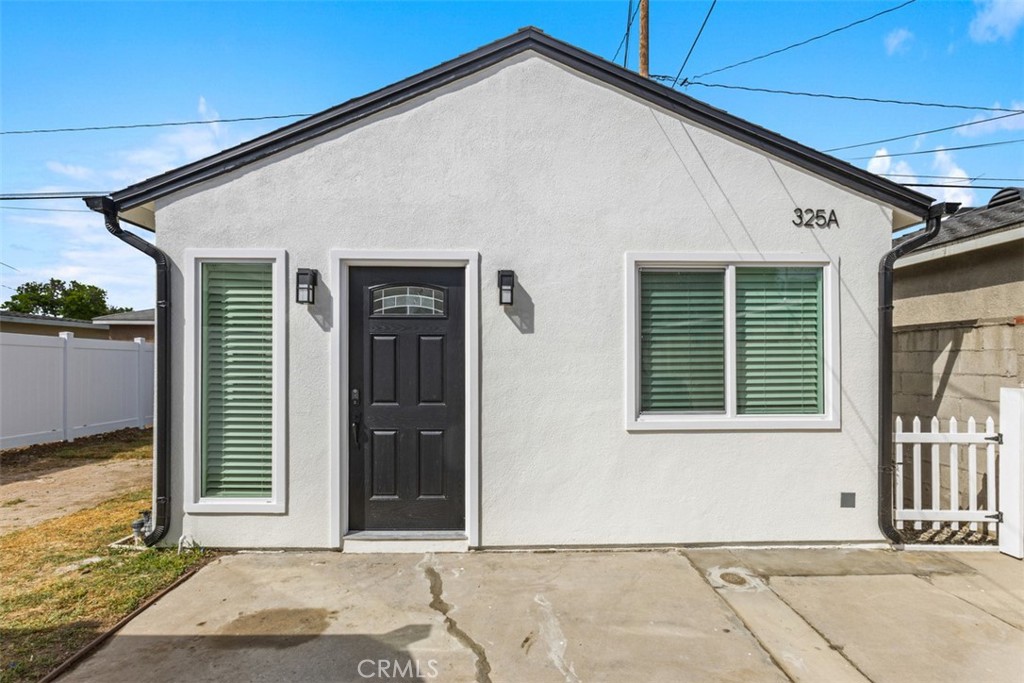 325 N Lee A, Fullerton CA 92833 - photo 2