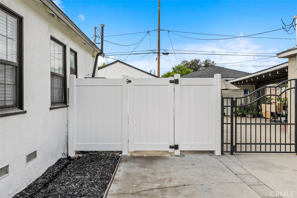 325 N Lee A, Fullerton CA 92833 - photo 5