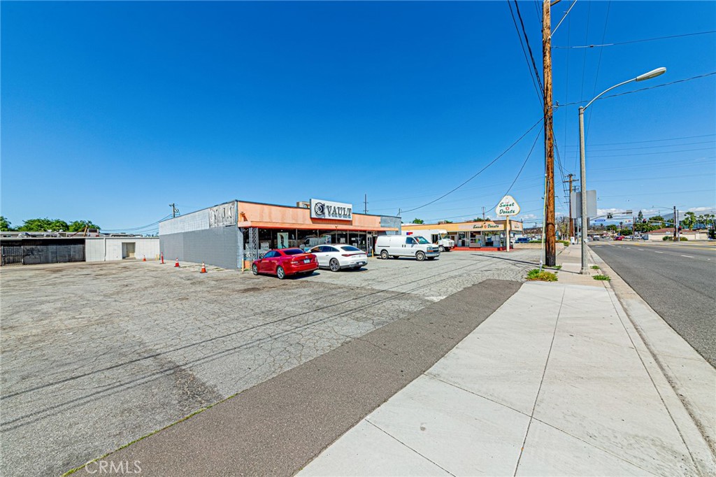 333 S BROOKHURST Road, Fullerton CA 92833 - photo 34