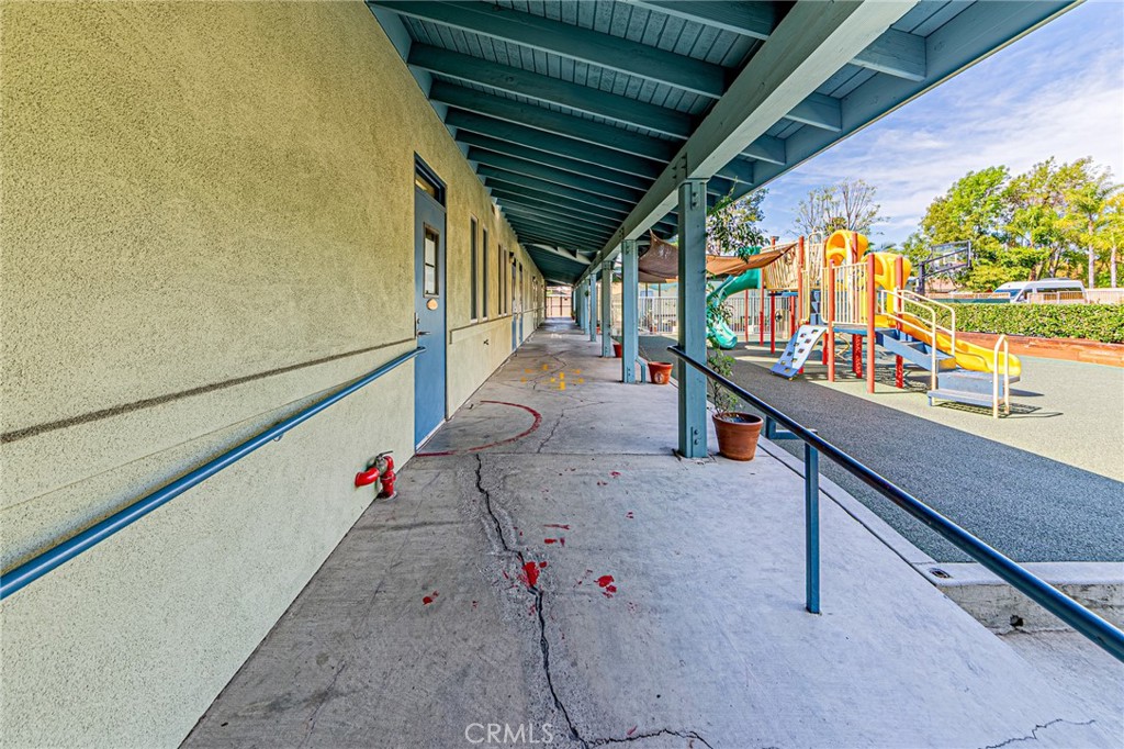 3401 N Harbor, Fullerton CA 92835 - photo 10