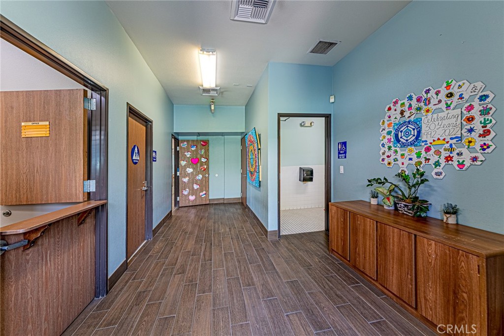 3401 N Harbor, Fullerton CA 92835 - photo 25