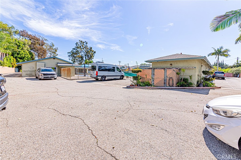 3401 N Harbor, Fullerton CA 92835 - photo 44