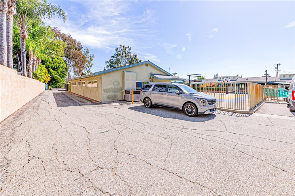 3401 N Harbor, Fullerton CA 92835 - photo 46