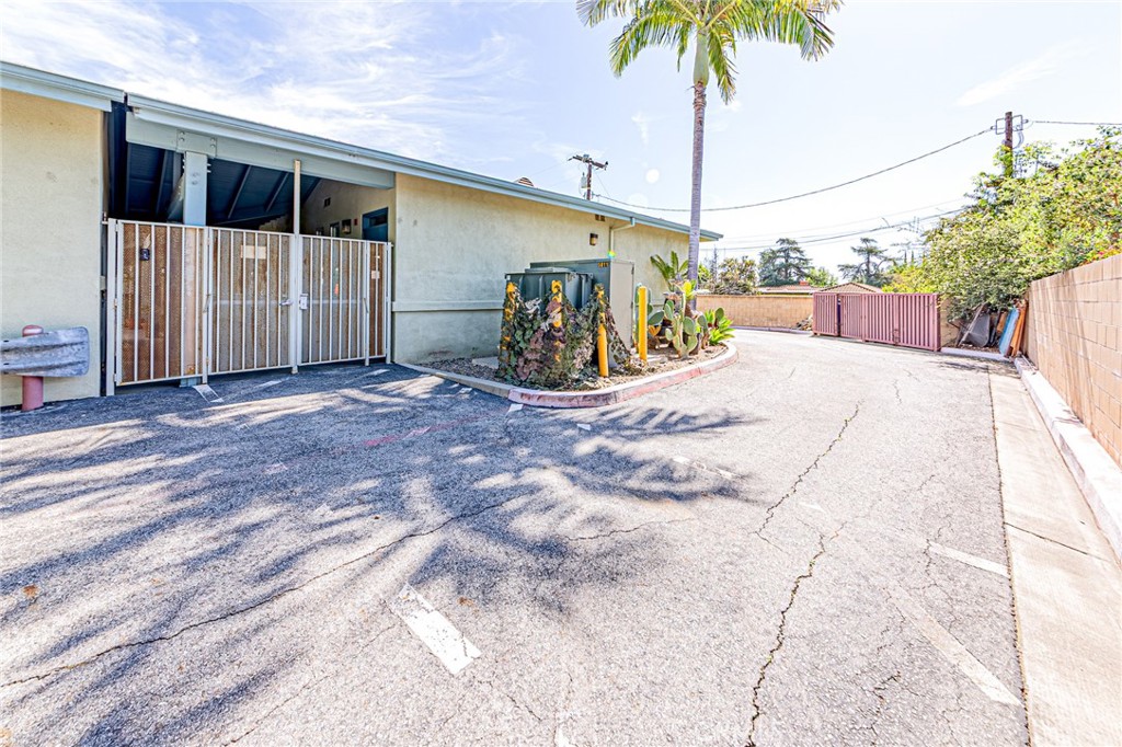 3401 N Harbor, Fullerton CA 92835 - photo 47