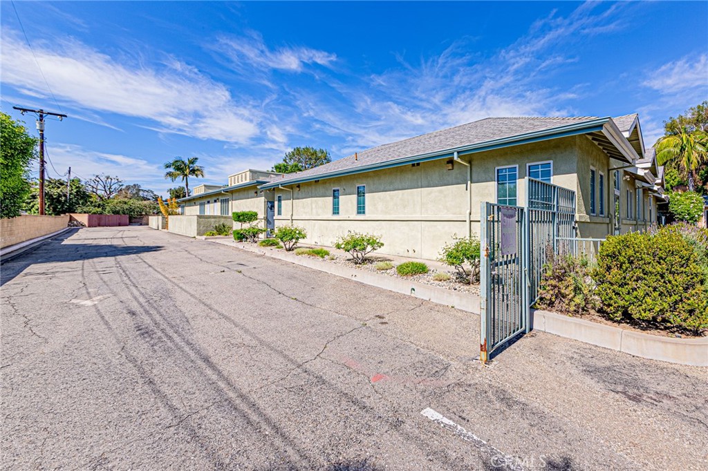 3401 N Harbor, Fullerton CA 92835 - photo 50