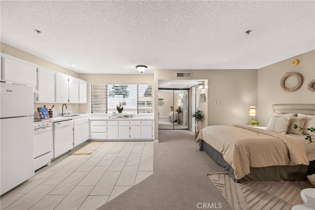 Open Interior - 351 N Ford Avenue 326, Fullerton CA 92832 - photo 9