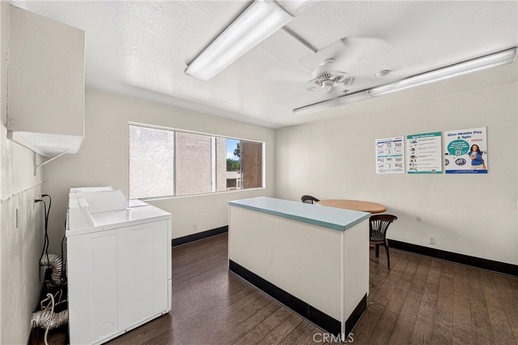 Bright Kitchen - 351 N Ford Avenue 326, Fullerton CA 92832 - photo 19