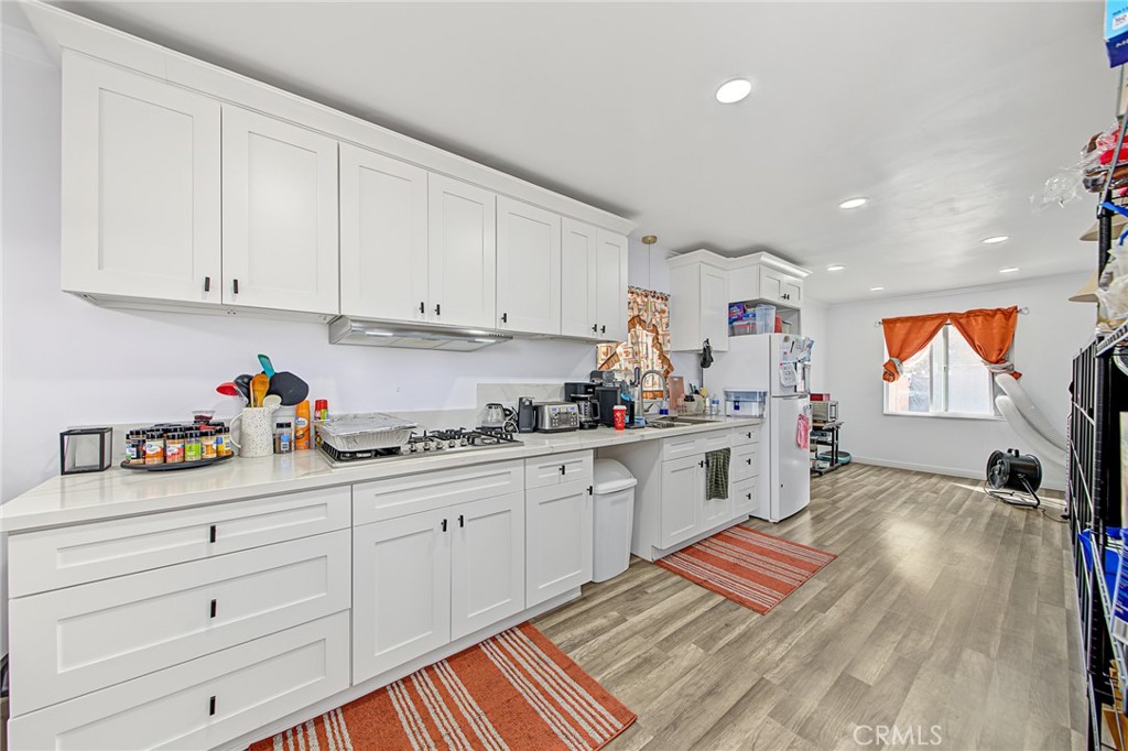 3515 W COMMONWEALTH, Fullerton CA 92833 - photo 26