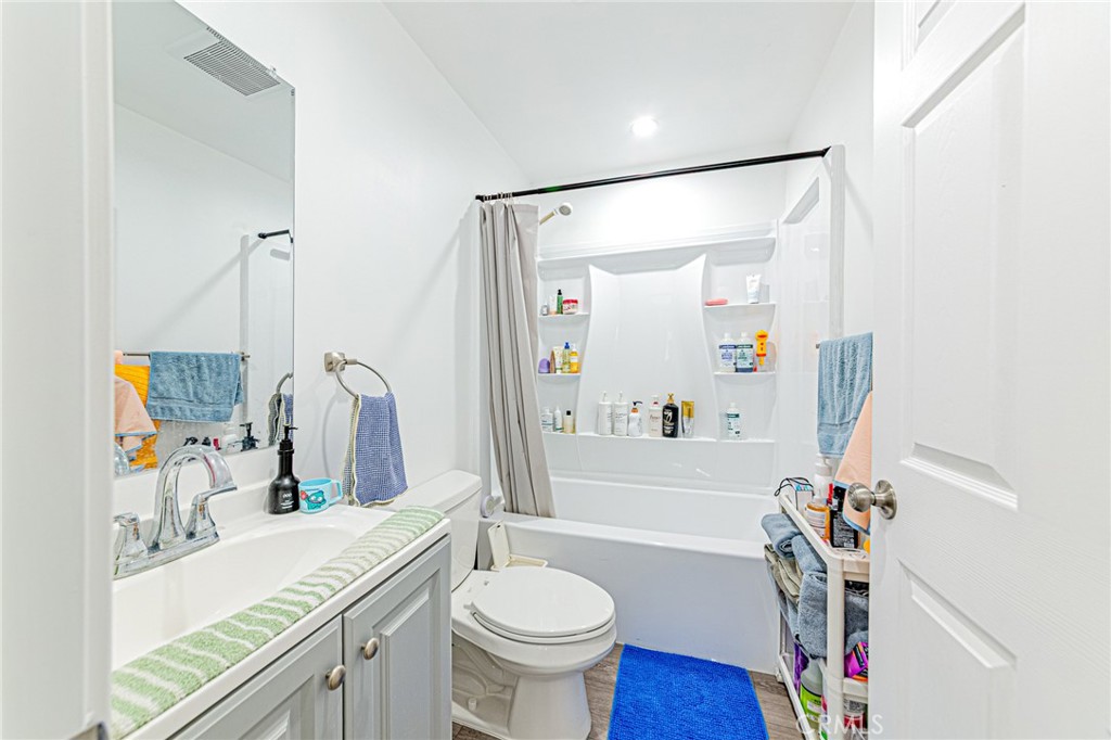 3515 W COMMONWEALTH, Fullerton CA 92833 - photo 10