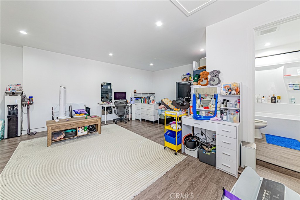 3515 W COMMONWEALTH, Fullerton CA 92833 - photo 11