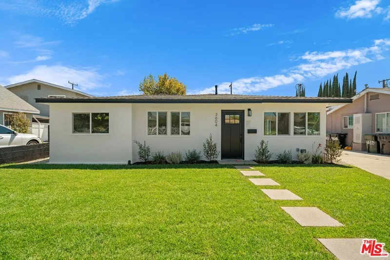 3604 W Valencia Drive, Fullerton, CA 92833
