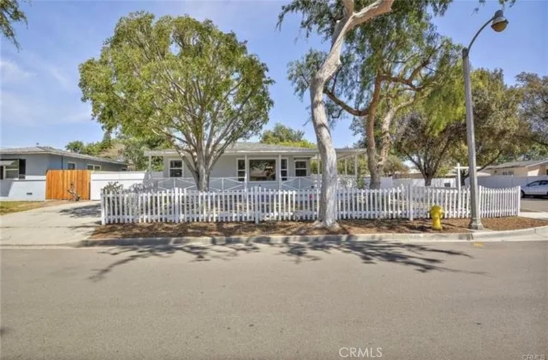 400 Diana Place, Fullerton, CA 92833