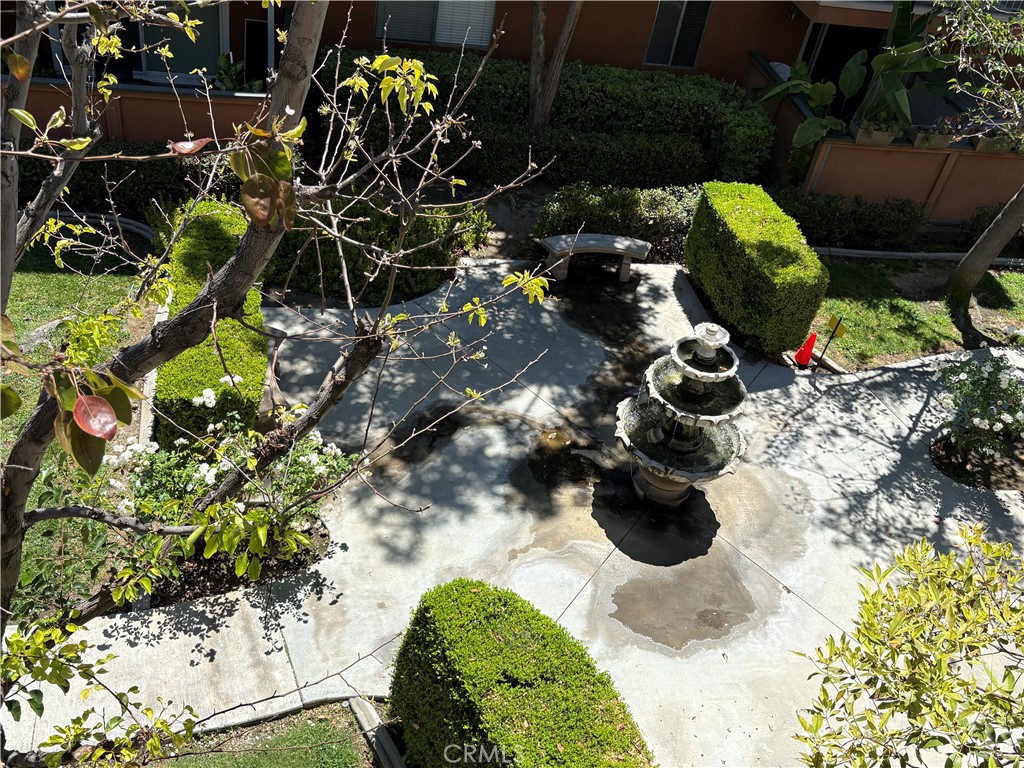 400 N Acacia B35, Fullerton CA 92831 - photo 25