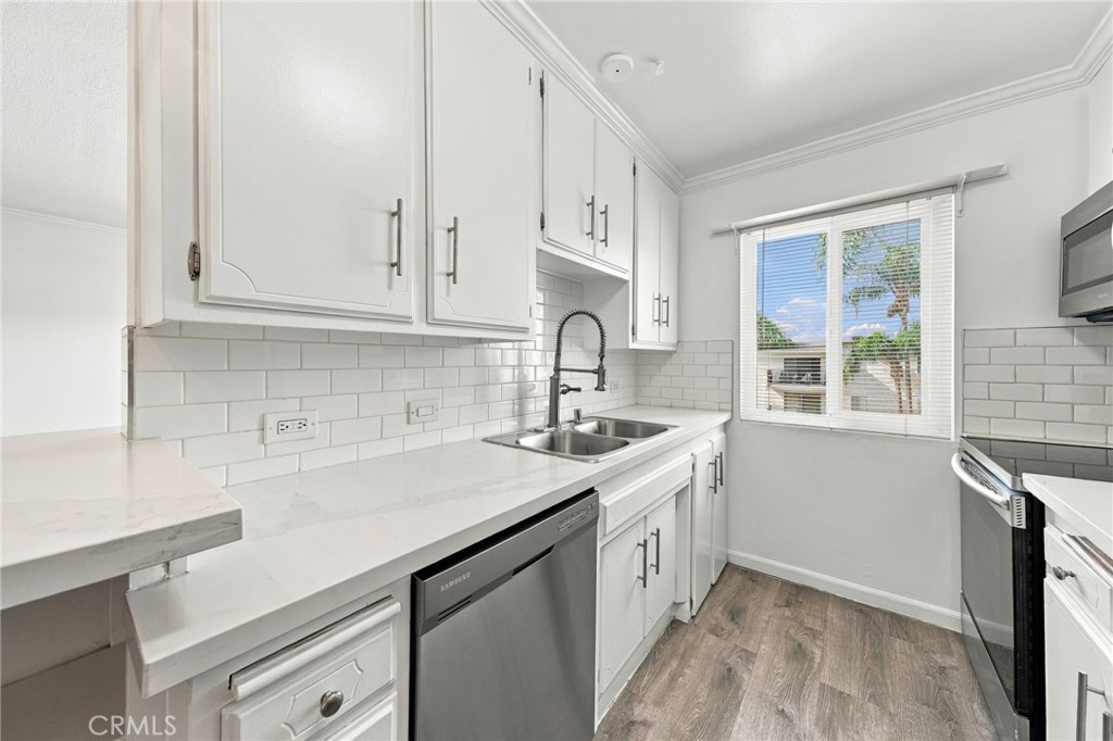 400 N Acacia D34, Fullerton CA 92831 - photo 6