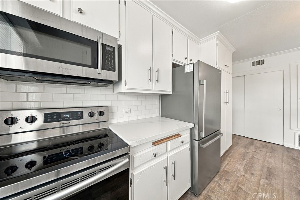 400 N Acacia D34, Fullerton CA 92831 - photo 7