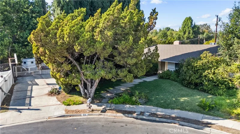 401 Estralita, Fullerton, CA 92835