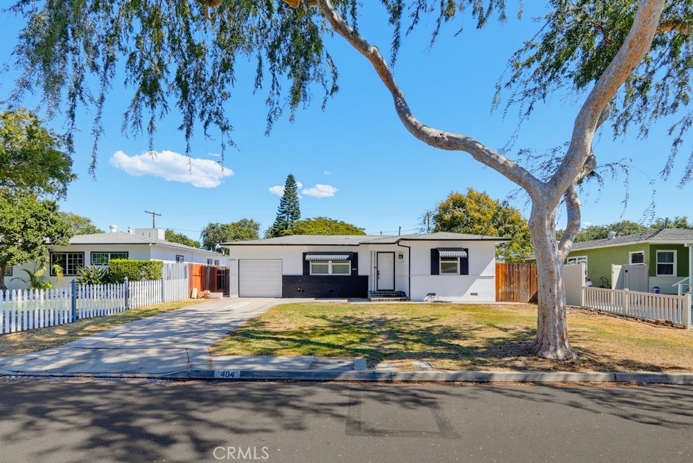 404 N Diana Place, Fullerton CA 92833 - photo 2