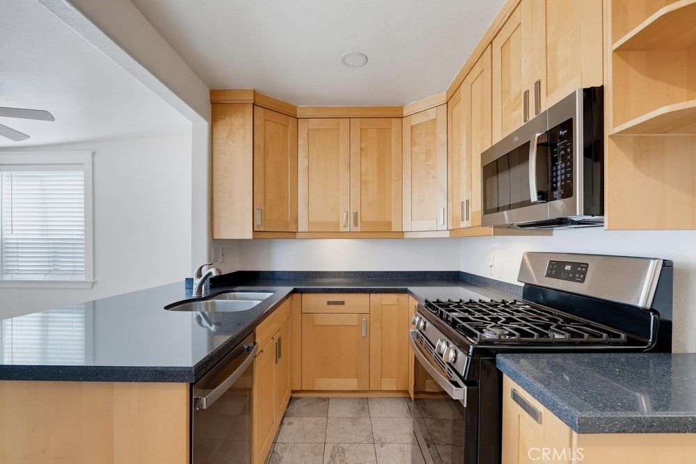 404 N Diana Place, Fullerton CA 92833 - photo 8